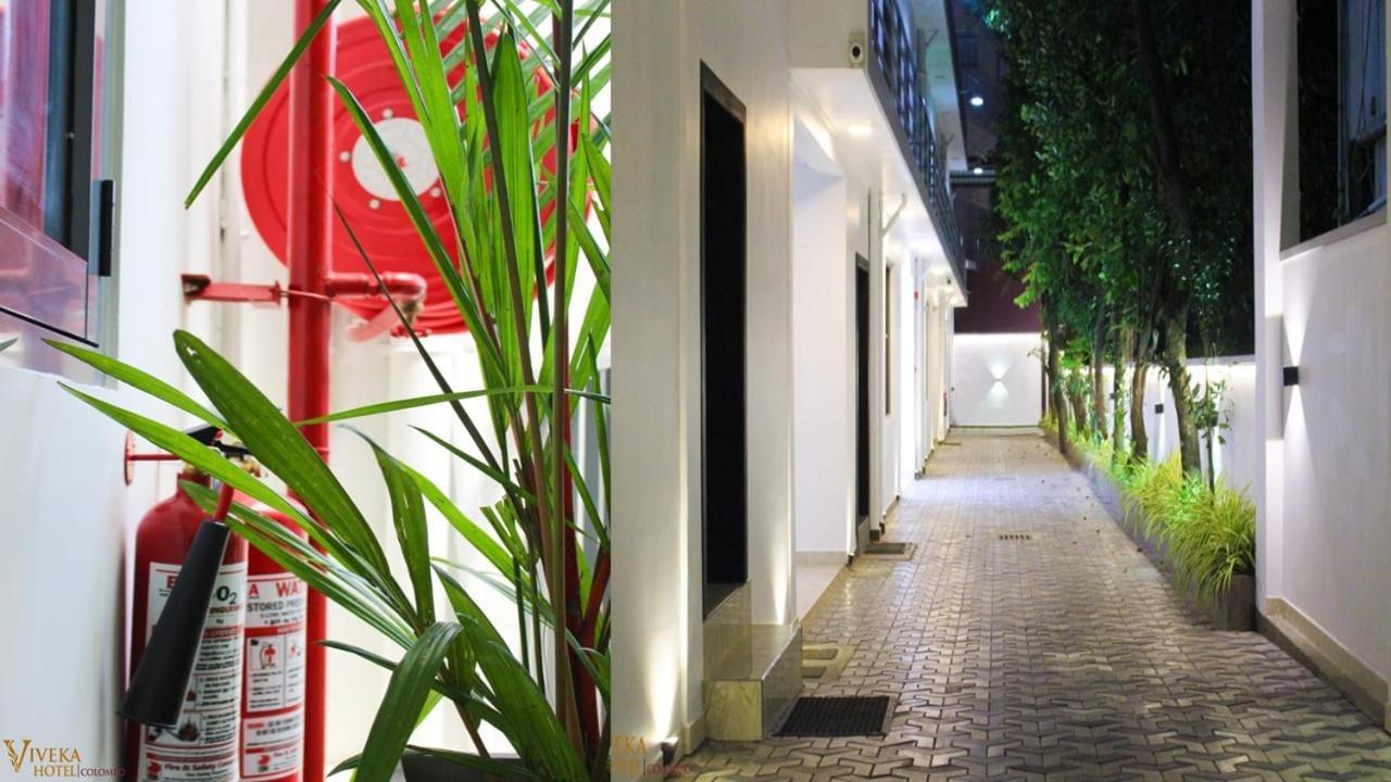 Viveka Hotel Colombo Kalubowila West Exterior foto